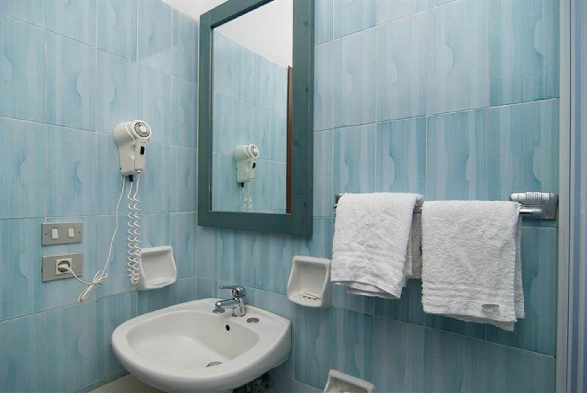 Hotel La Ninfea Ischia Esterno foto