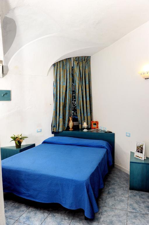 Hotel La Ninfea Ischia Esterno foto