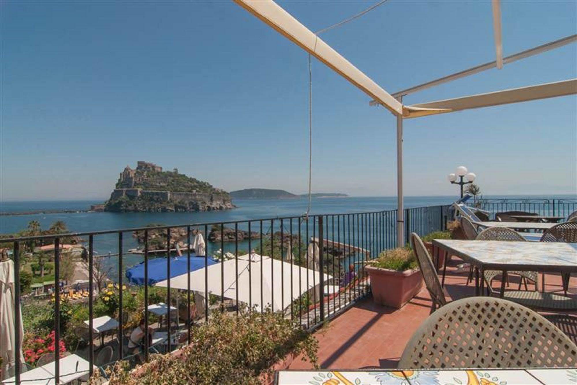 Hotel La Ninfea Ischia Esterno foto