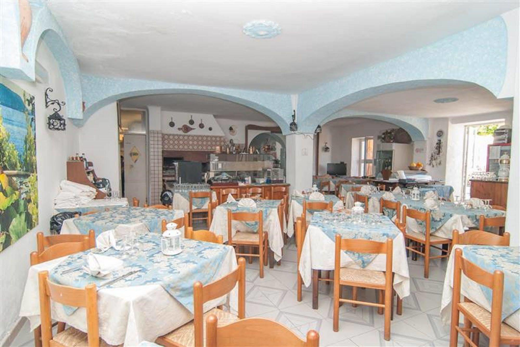 Hotel La Ninfea Ischia Esterno foto