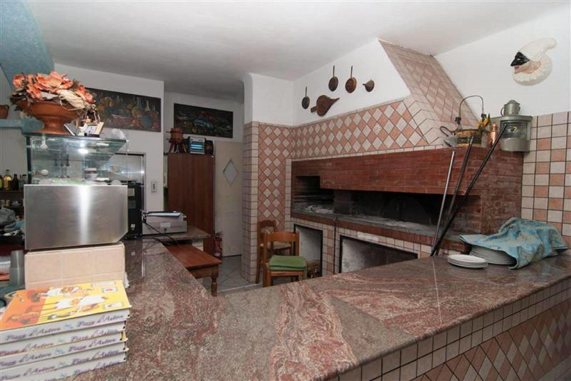 Hotel La Ninfea Ischia Esterno foto