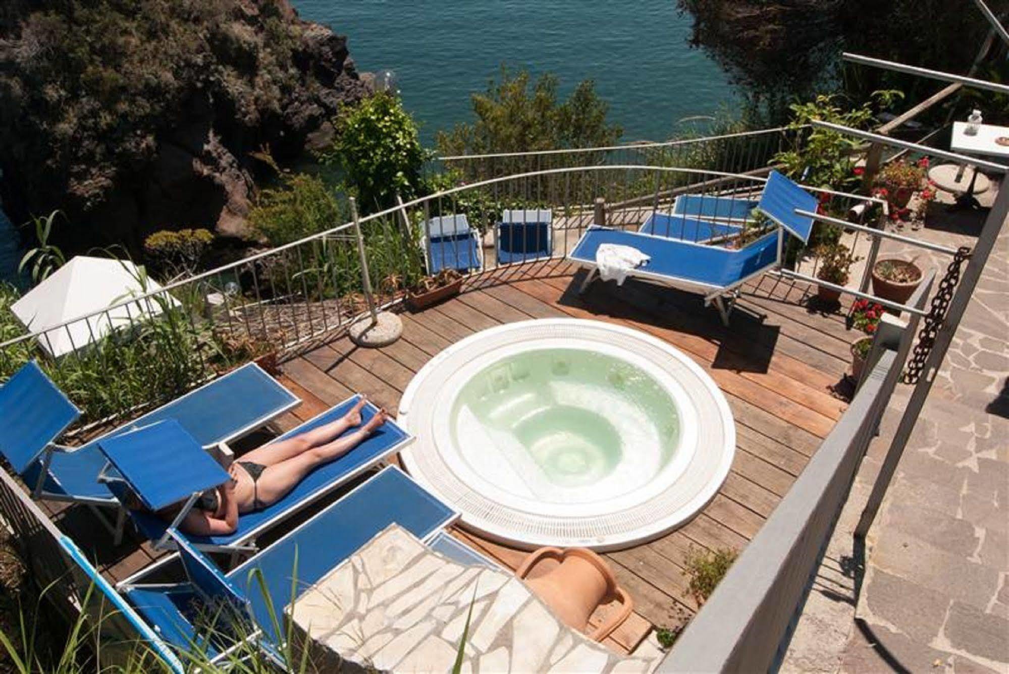 Hotel La Ninfea Ischia Esterno foto
